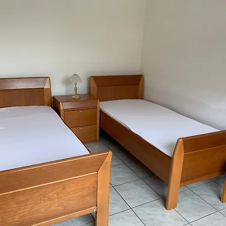 Monteur-ferienwohnung * Brakel